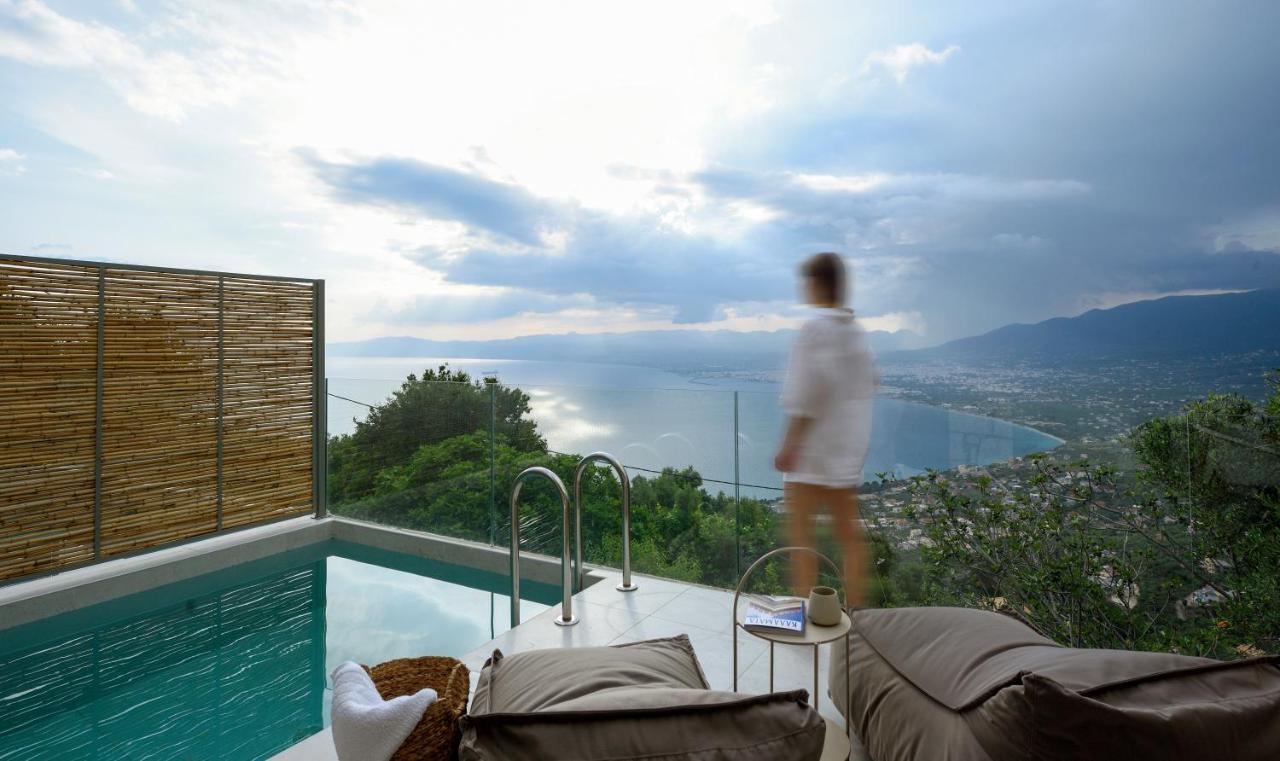 Villa Lithos Retreat 1 à Kalamata Extérieur photo