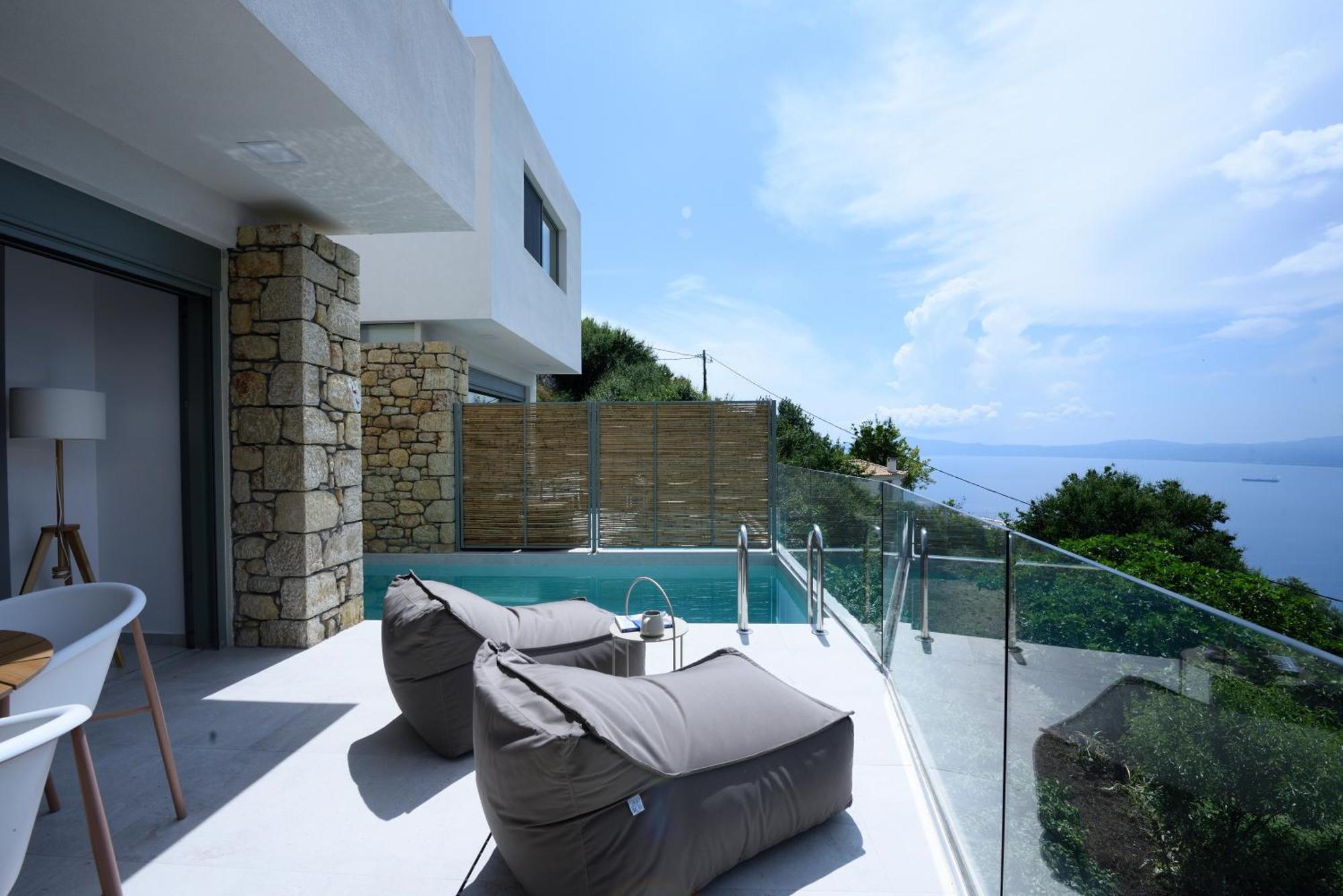 Villa Lithos Retreat 1 à Kalamata Extérieur photo